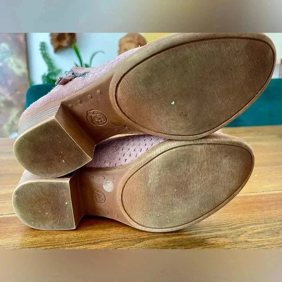 Lucky Brand | Dusty Pink Suede | Ankle Boots | Western, Size 6.5 - Picture 5 of 6